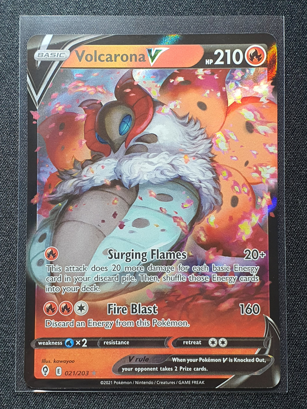 Pokemon - Evolving Skies - Volcarona V 021/203