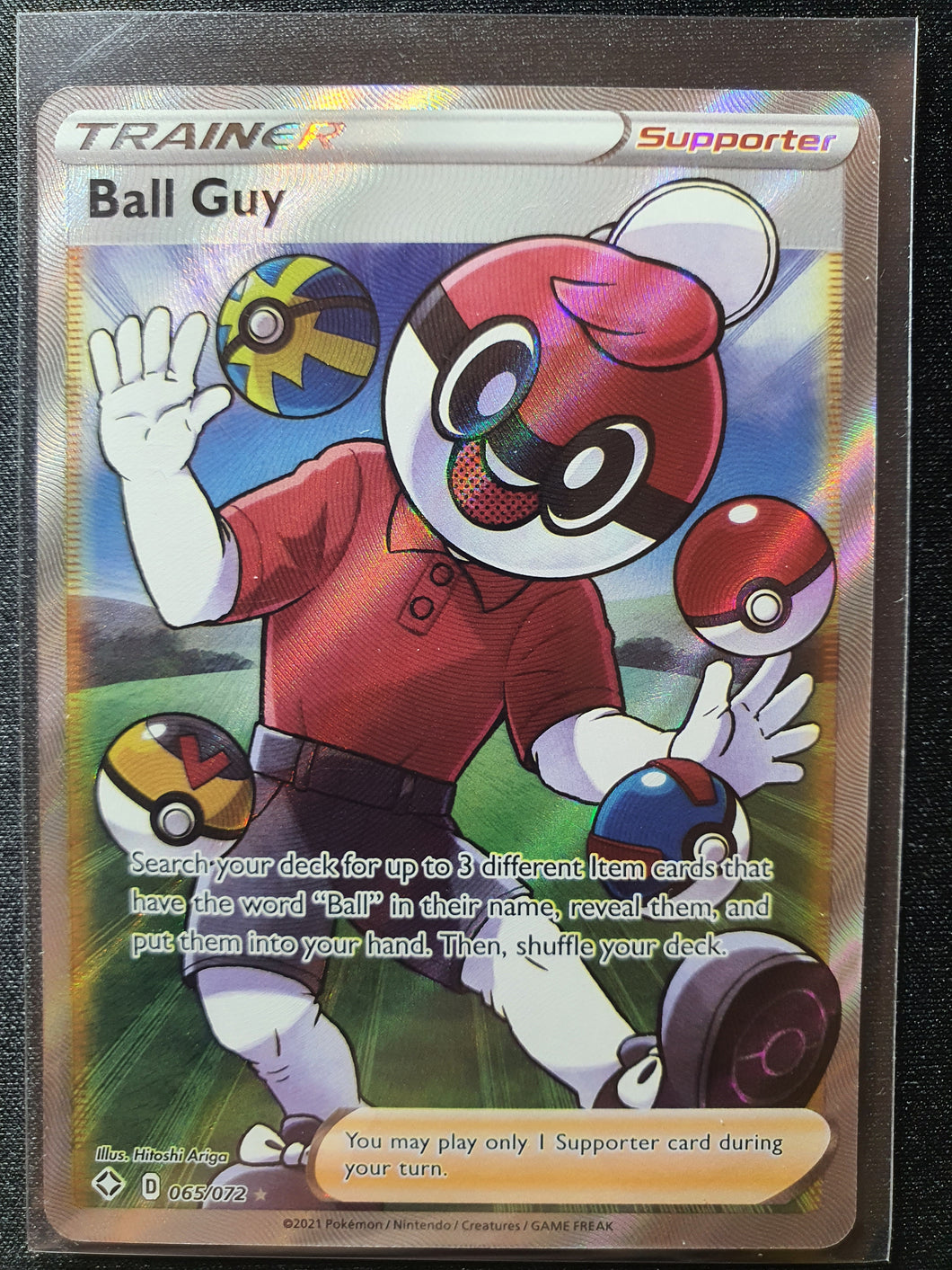 Pokemon - Shining Fates - Ball Guy Trainer FULL ART 065/072