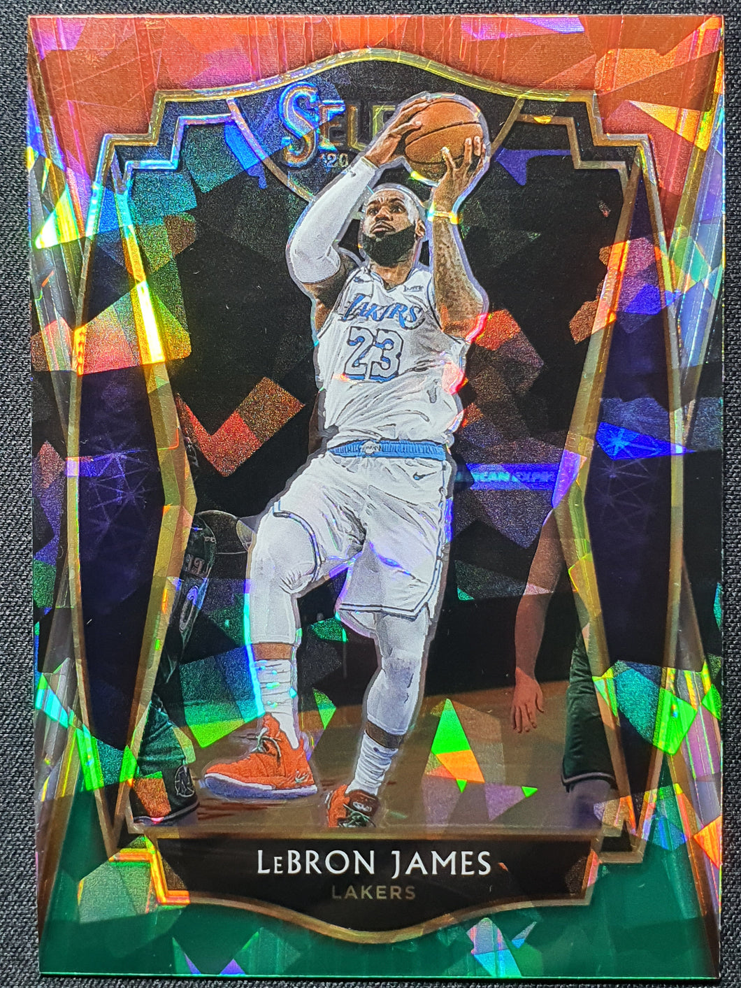 2020-21 Panini Select LeBron James Red White Green PREMIER LEVEL #113