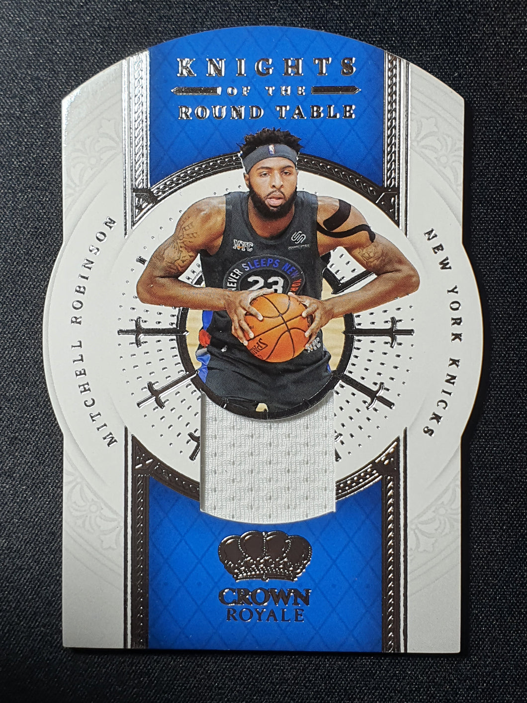 2021-22 Panini Crown Royale Mitchell Robinson Knights Of The Round Table